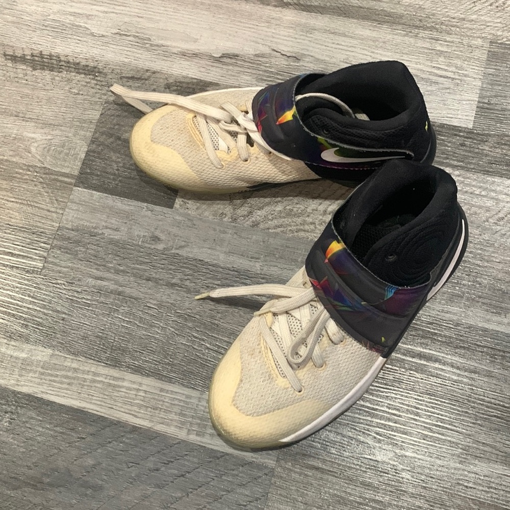 Nike Kyrie 2